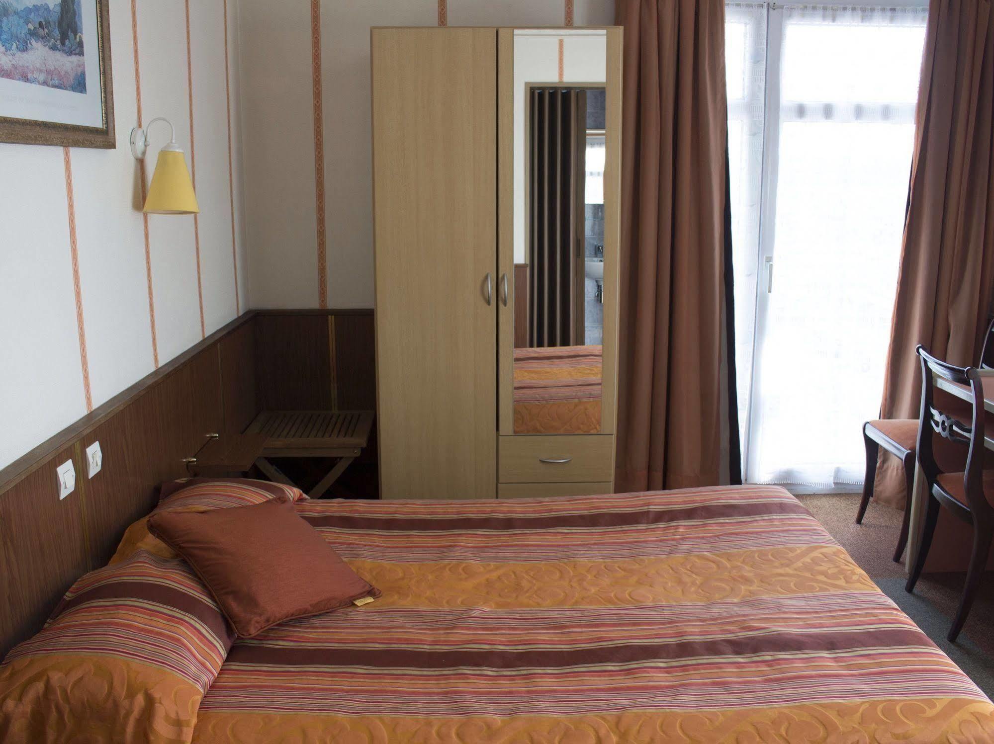 Citotel Le France Redon Buitenkant foto